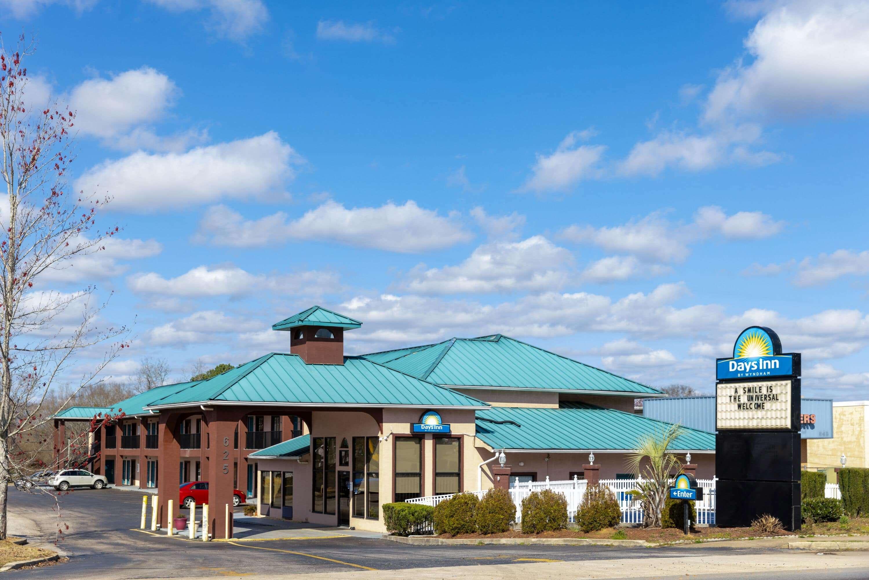 Days Inn By Wyndham Jackson Exterior photo