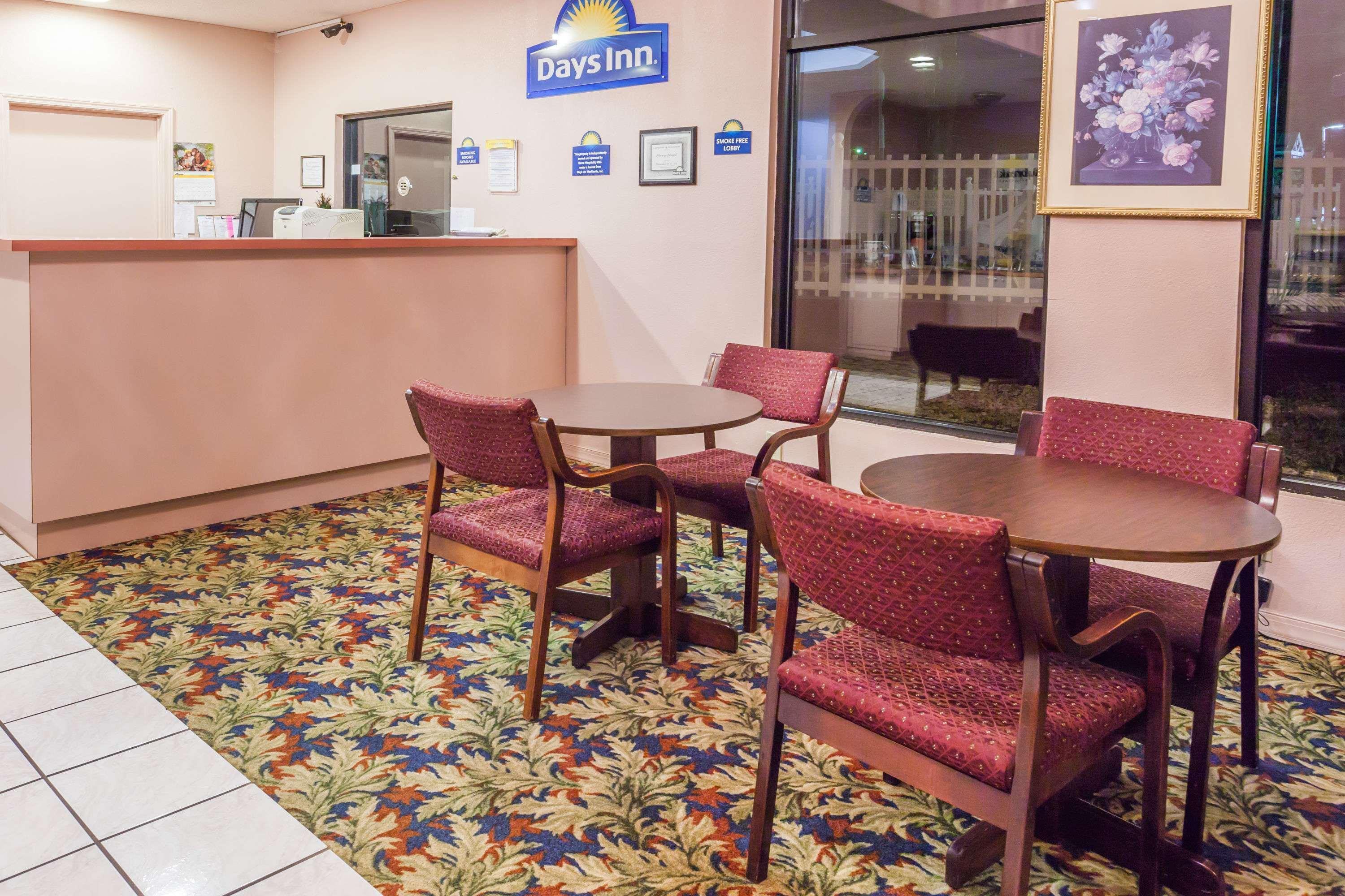 Days Inn By Wyndham Jackson Exterior photo